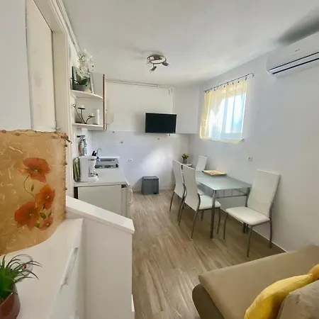 Franciska Apartment