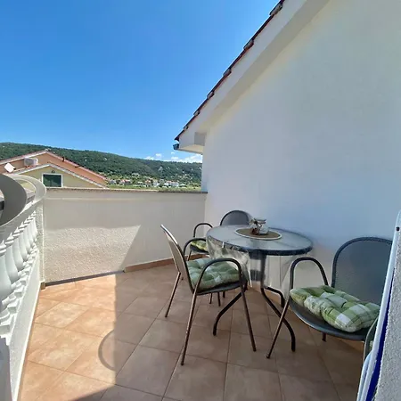 Apartment Franciska Rab Town